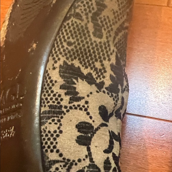 AGL Black Patent and Tan Patterned Loafers - Picture 9 of 9